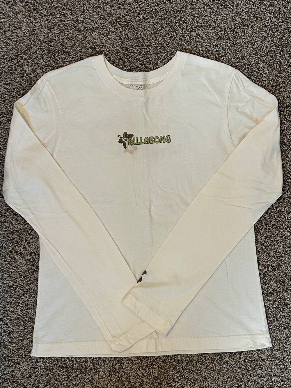 Vintage Y2K Billabong Long Sleeve Cream Tee with Olive Logo, Size XL